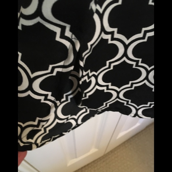 ELIGIBLE FOR BUNDLE OFFER 4 ITEMS for $25 - Picture 5 of 7